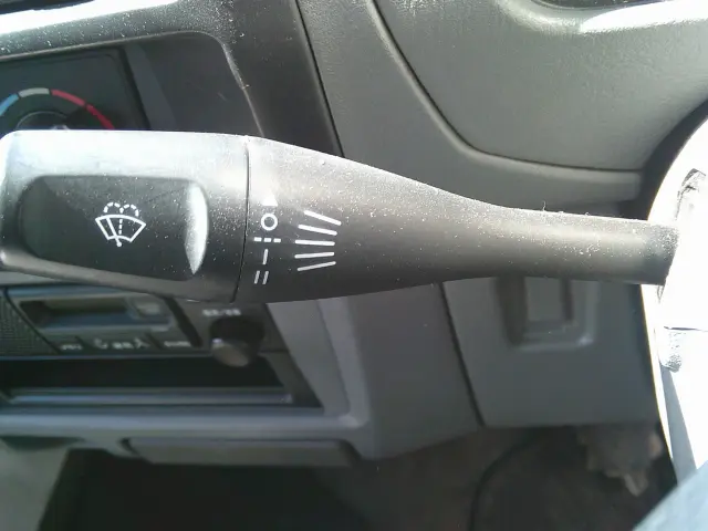 三菱 ミニキャブトラック LE-U62T(4WD)の写真21