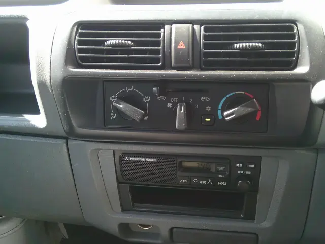 三菱 ミニキャブトラック LE-U62T(4WD)の写真22