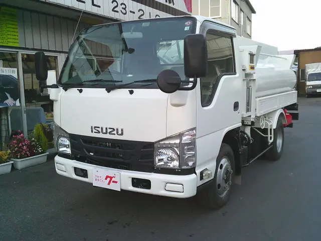 いすゞ エルフ TPG-NKS85AN(4WD)の写真1