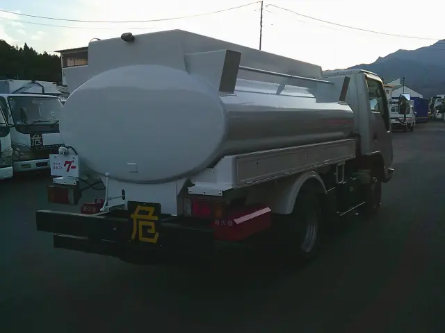 いすゞ エルフ TPG-NKS85AN(4WD)の写真4