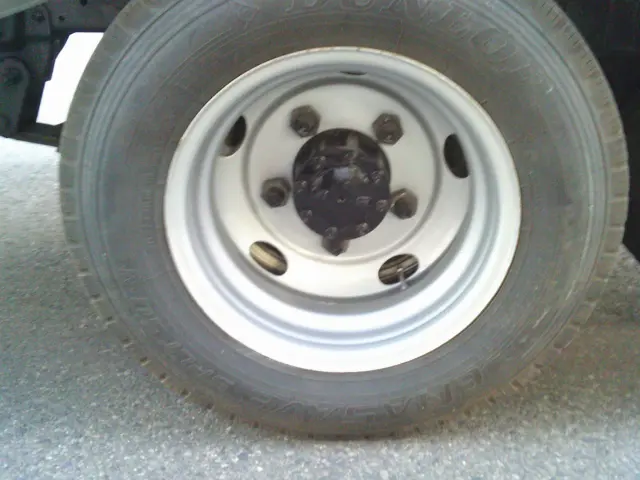 いすゞ エルフ TPG-NKS85AN(4WD)の写真16