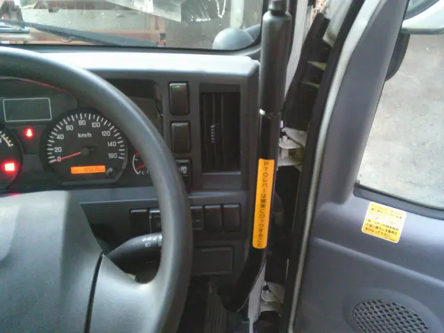 いすゞ エルフ TPG-NKS85AN(4WD)の写真26