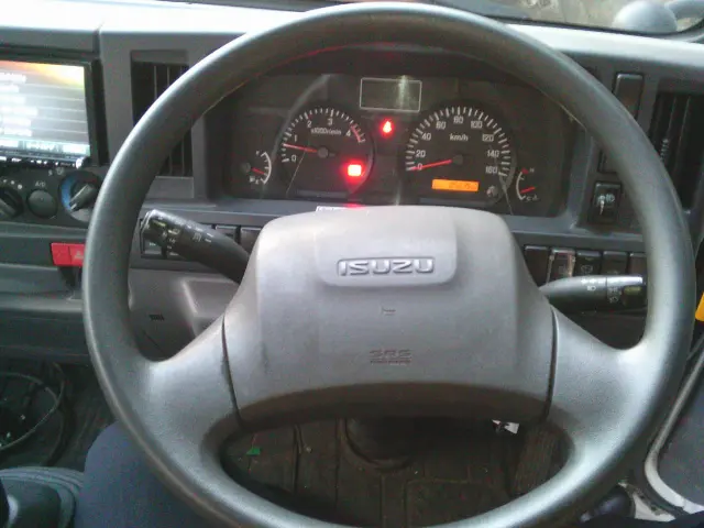 いすゞ エルフ TPG-NKS85AN(4WD)の写真27