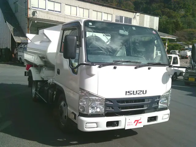 いすゞ エルフ TPG-NKS85AN(4WD)の写真3