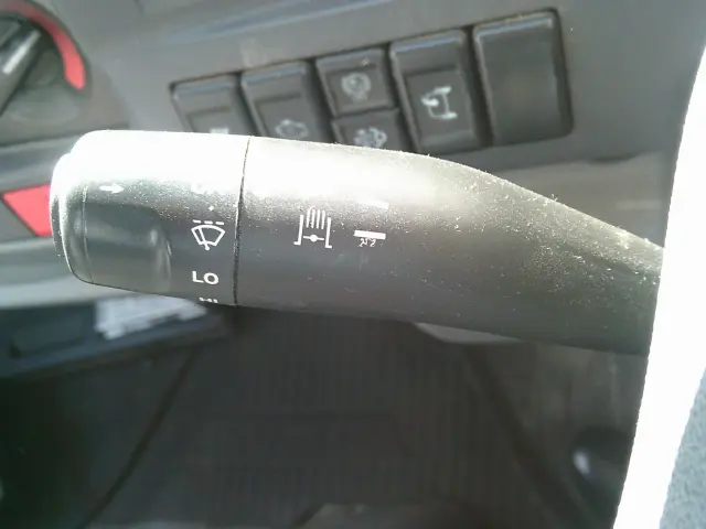 いすゞ エルフ TPG-NKS85AN(4WD)の写真34