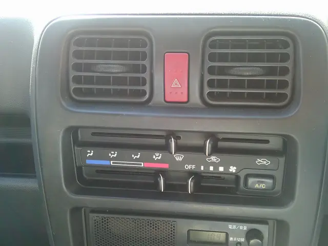 スズキ キャリイ EBD-DA65T(4WD)の写真21