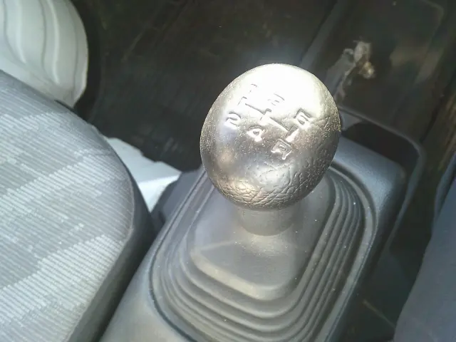 スズキ キャリイ EBD-DA65T(4WD)の写真23