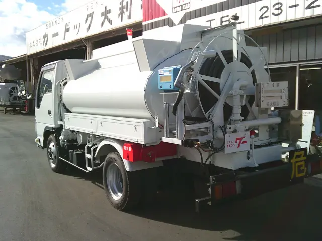 いすゞ エルフ TPG-NKS85AN(4WD)の写真3