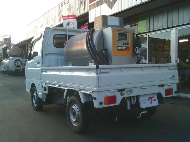 スズキ キャリイ EBD-DA16T(4WD)の写真3