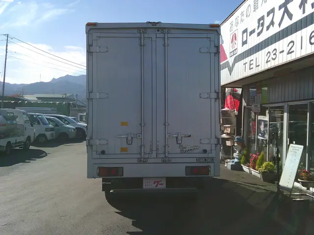 いすゞ エルフ 2RG-NMS88AN(4WD)の写真5