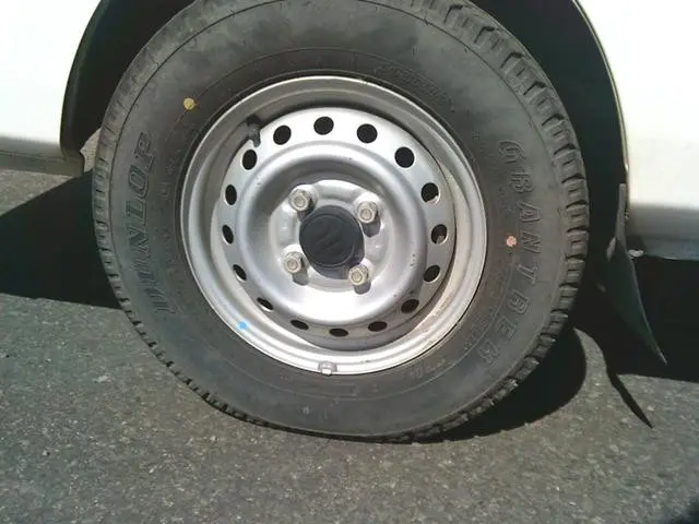 スズキ キャリイ EBD-DA16T(4WD)の写真9