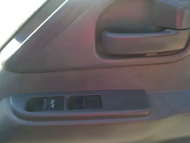 いすゞ エルフ TPG-NKS85AN(4WD)の写真10