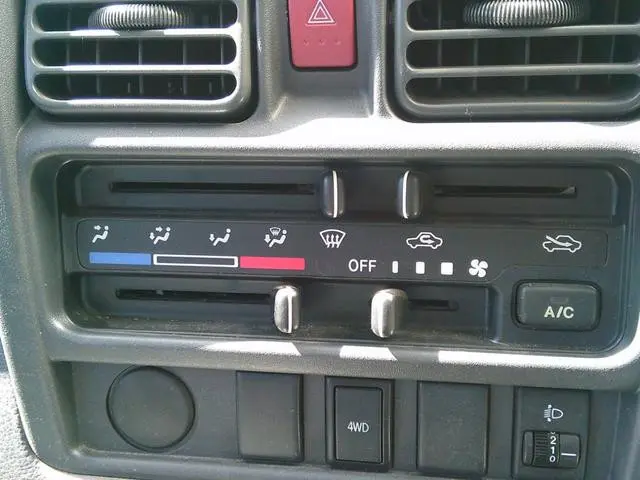スズキ キャリイ EBD-DA16T(4WD)の写真19
