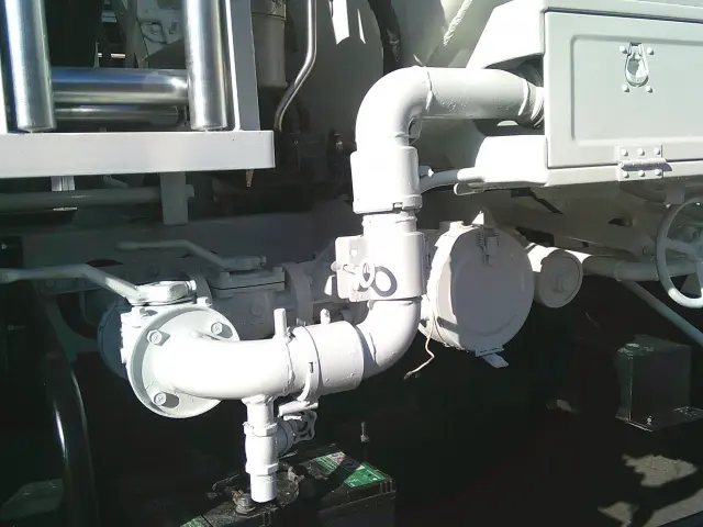 いすゞ エルフ TPG-NKS85AN(4WD)の写真20