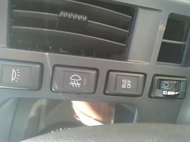 いすゞ エルフ 2RG-NMS88AN(4WD)の写真28