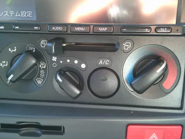 いすゞ エルフ 2RG-NMS88AN(4WD)の写真36