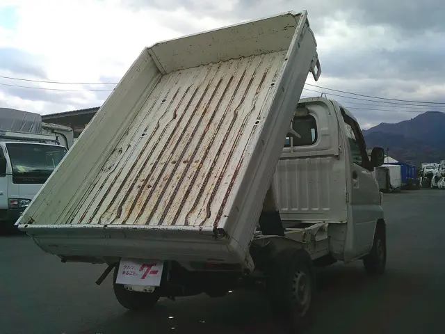 三菱 ミニキャブトラック GBD-U62T(4WD)の写真5