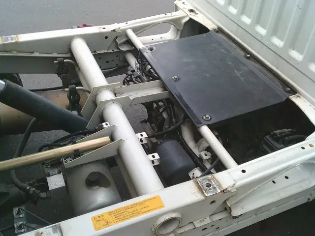 三菱 ミニキャブトラック GBD-U62T(4WD)の写真9