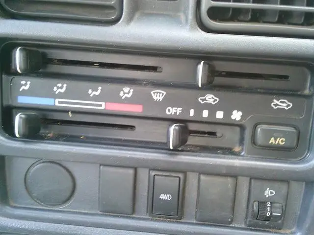 スズキ キャリイ EBD-DA16T(4WD)の写真25