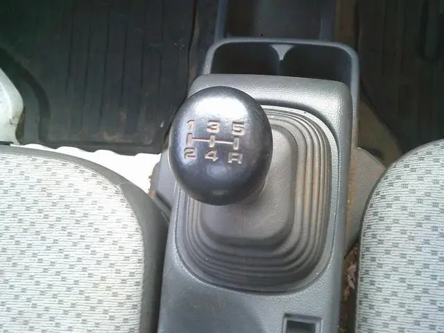 スズキ キャリイ EBD-DA16T(4WD)の写真28