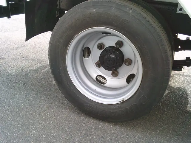 日野 デュトロ TKG-XZU675M(4WD)の写真12