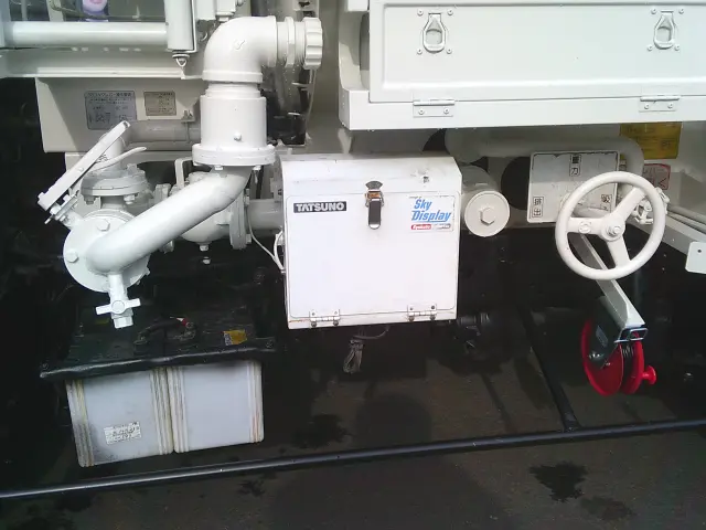 日野 デュトロ TKG-XZU675M(4WD)の写真19