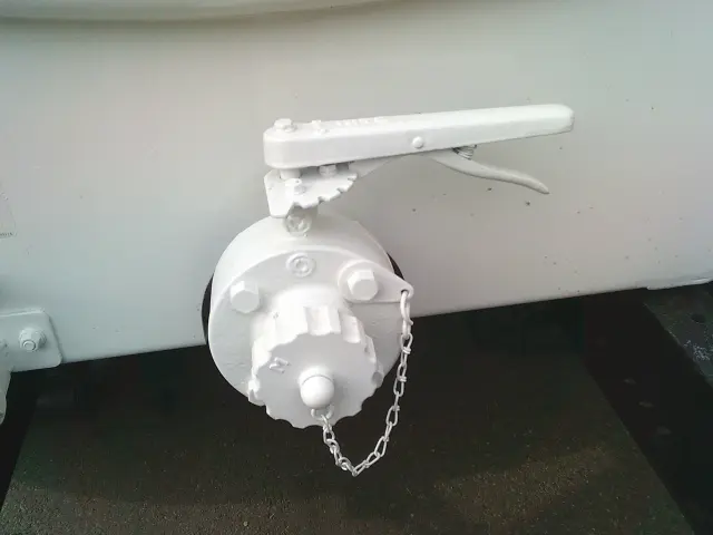 日野 デュトロ TKG-XZU675M(4WD)の写真24