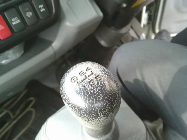 日野 デュトロ TKG-XZU675M(4WD)の写真39