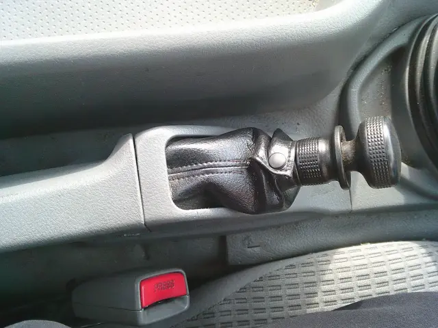 日野 デュトロ TKG-XZU675M(4WD)の写真40