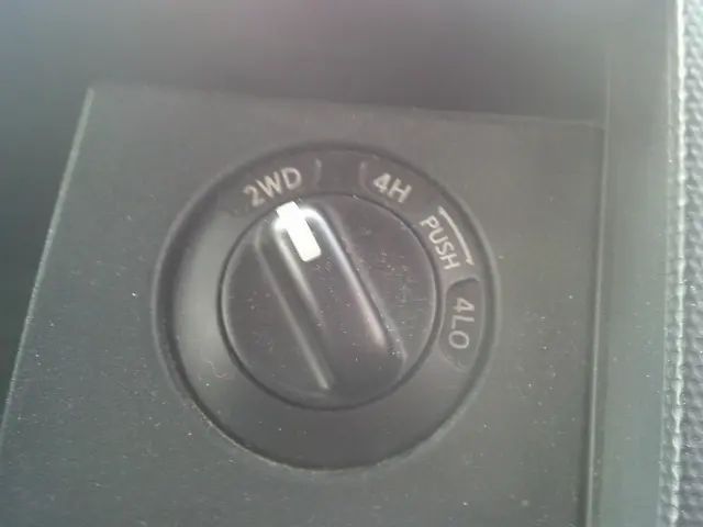 日産 アトラス TKG-SZ5F24(4WD)の写真31