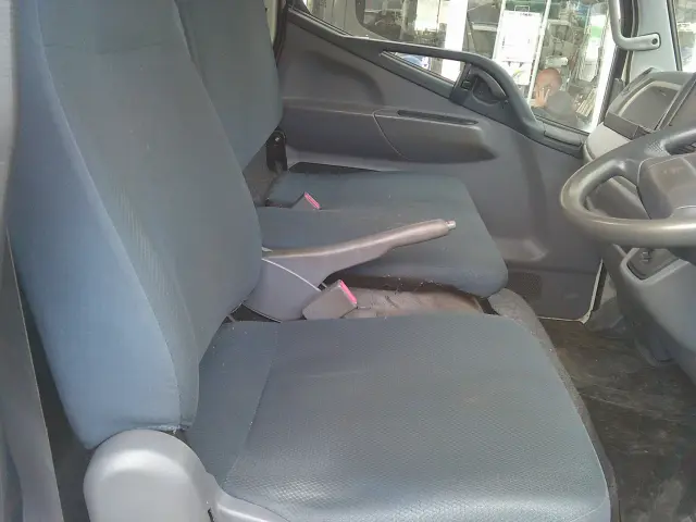 日産 アトラス TPG-FDA2W(4WD)の写真19