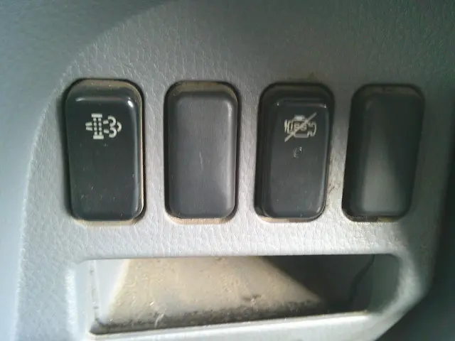 日産 アトラス TPG-FDA2W(4WD)の写真29