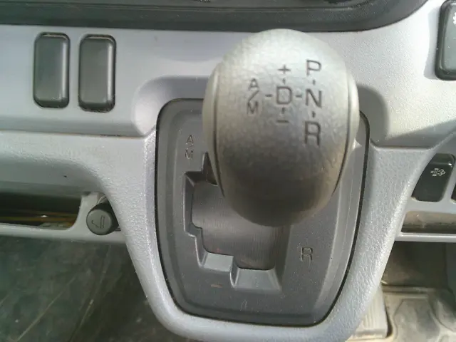 日産 アトラス TPG-FDA2W(4WD)の写真30