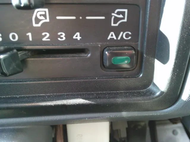 日産 アトラス KR-SR8F23(4WD)の写真31