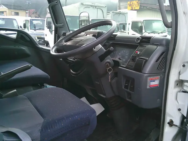 三菱 キャンター PA-FG70DB(4WD)の写真19