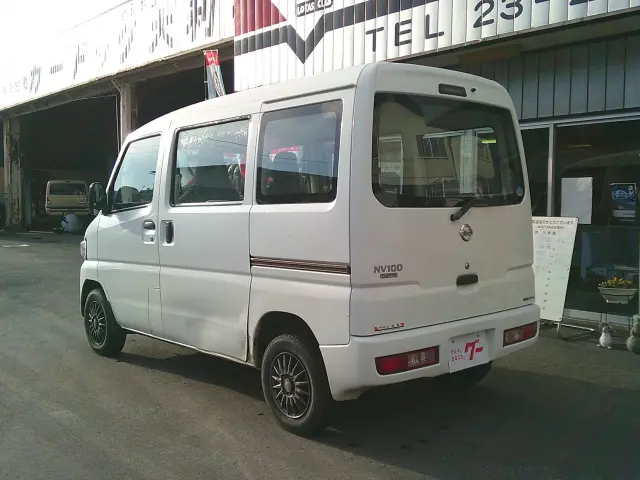 日産 クリッパーバン GBD-U72V(4WD)の写真6