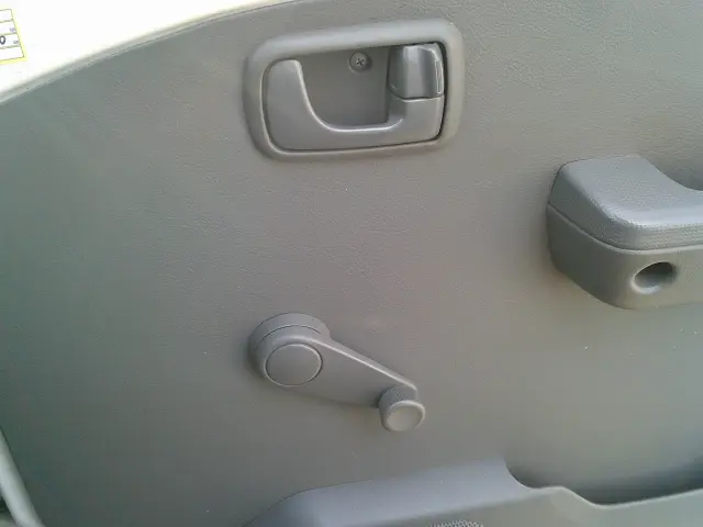 日産 クリッパーバン GBD-U72V(4WD)の写真27