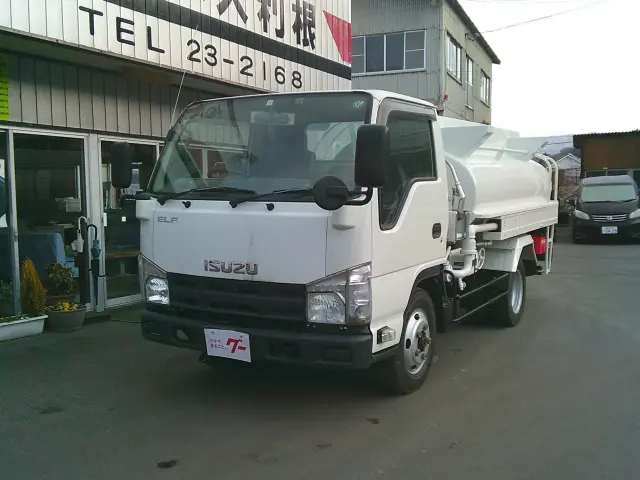 いすゞ エルフ TDG-NKS85AN(4WD)の写真1