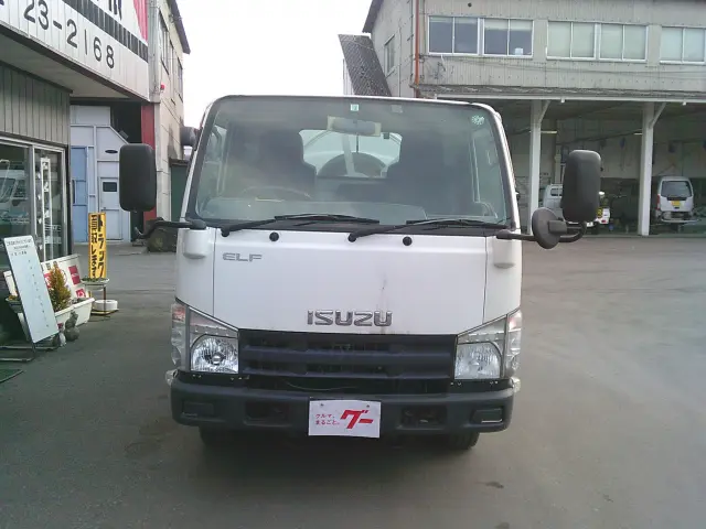 いすゞ エルフ TDG-NKS85AN(4WD)の写真2