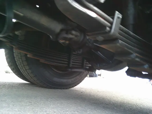 いすゞ エルフ TDG-NKS85AN(4WD)の写真16