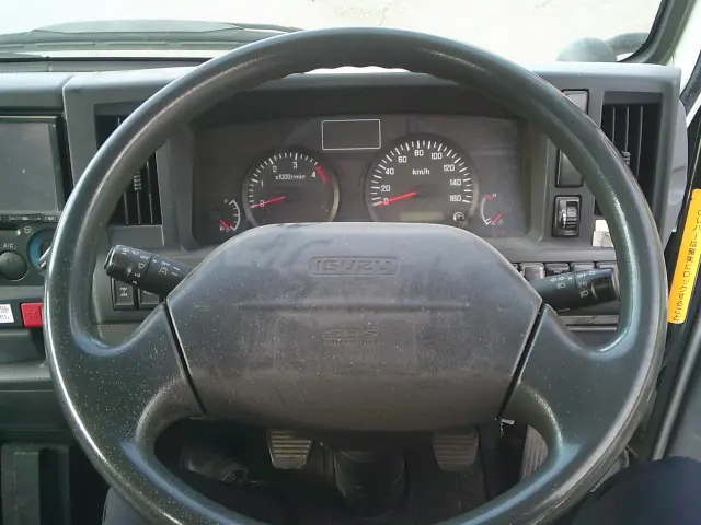 いすゞ エルフ TDG-NKS85AN(4WD)の写真29