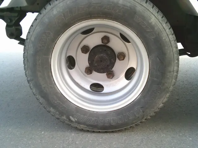 日野 デュトロ PB-XZU368M(4WD)の写真11