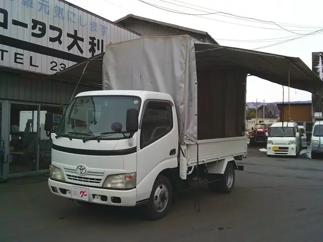 トヨタ トヨエース BDG-XZU378(4WD)の写真1