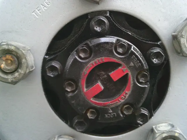 トヨタ トヨエース BDG-XZU378(4WD)の写真15