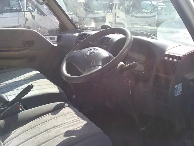 マツダ ボンゴトラック KR-SKF2L(4WD)の写真25