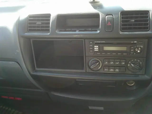 マツダ ボンゴトラック KR-SKF2L(4WD)の写真33