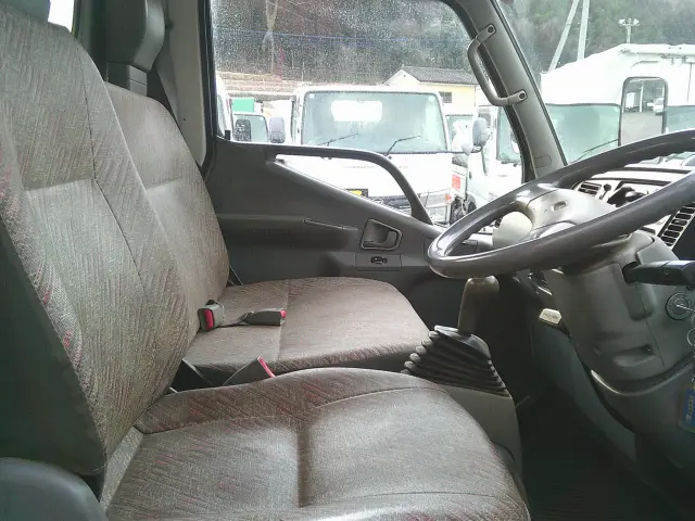 三菱 キャンター KC-FD501B(4WD)の写真20