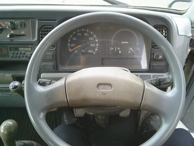 三菱 キャンター KC-FD501B(4WD)の写真22