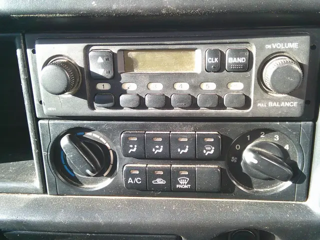 日産 バネットトラック ADF-SKF2LN(4WD)の写真30