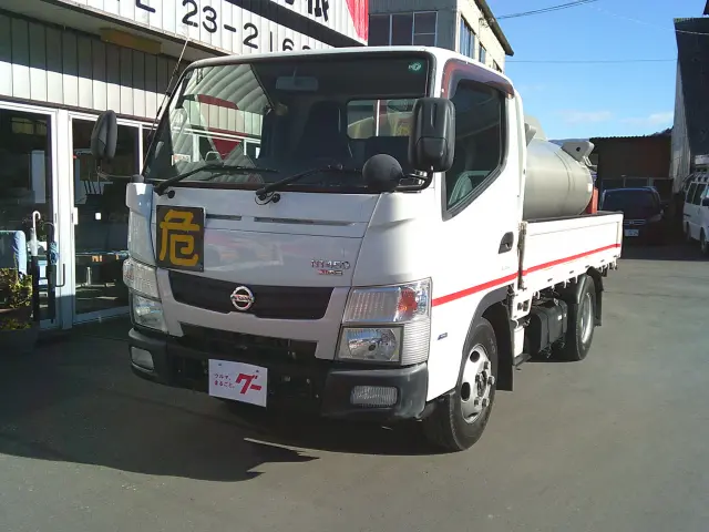 日産 アトラス TPG-FDA2W(4WD)の写真1